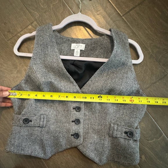 Ann Taylor Loft Wool Herringbone Suit Vest Grey Size 6 - Picture 7 of 7